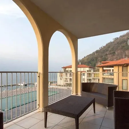 In Italy With Pool * Maccagno